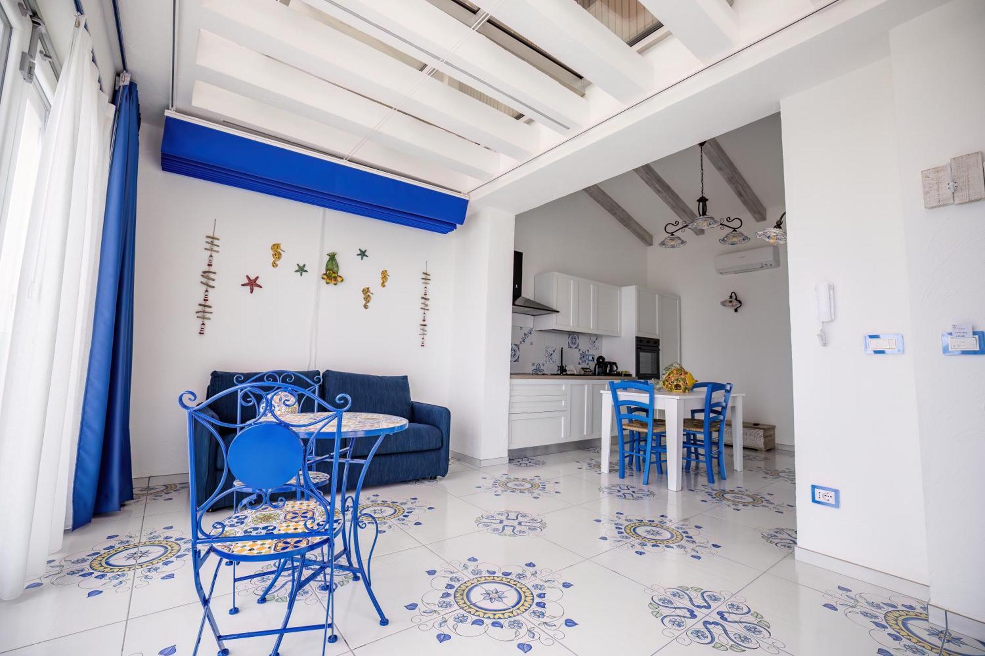Etoiles Guest House Джоя-Тауро Экстерьер фото